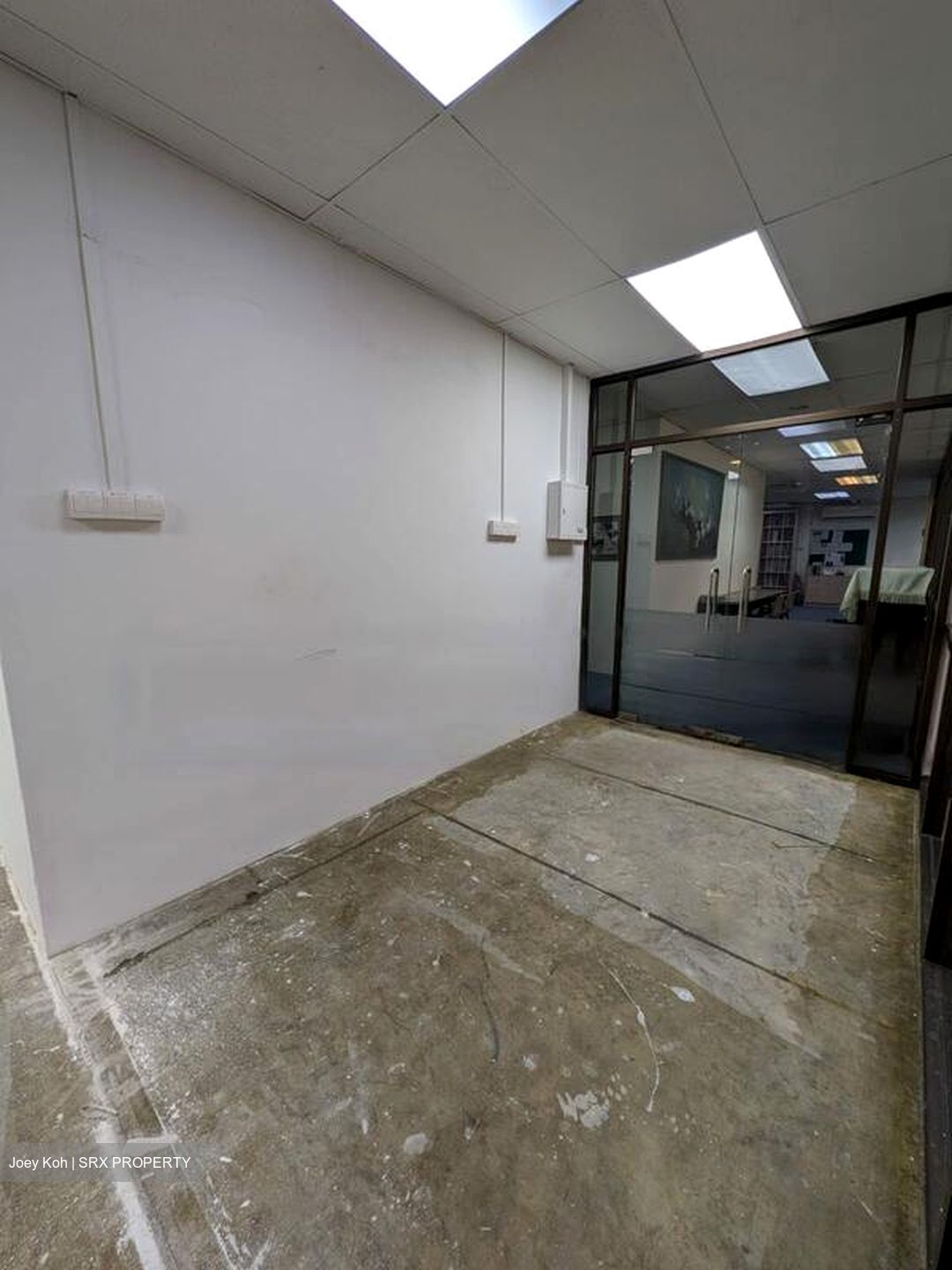 Tampines Street 43 (D18), Office #485574291
